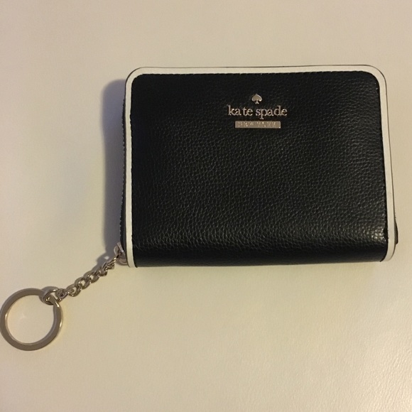 kate spade Handbags - 🆕 KATE SPADE WALLET WITH KEY RING 🆕